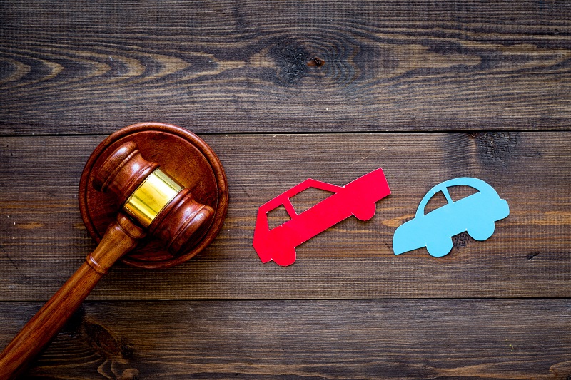 When to Call an Auto Crash Lawyer: Before or After a Hospital Visit