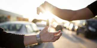 3 Tips for Getting the Best Car Deal When Selling Your Vehicle selling your vehicle