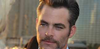 Chris Pine height, weight and all about his body measurements. Read this! Chris Pine height
