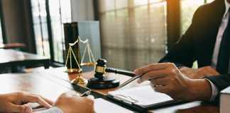 Five Signs That It May Be Time to Hire an Employment Lawyer an Employment Lawyer